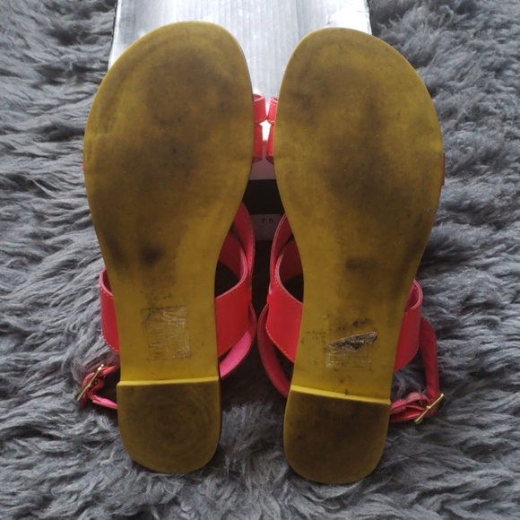 Dolce Vita Pansey Pink Leather Sandals - Picture 4 of 8